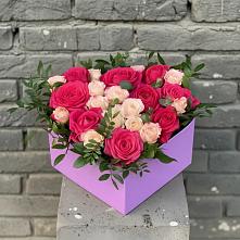 Цветочная композиция из Розы в коробке в Масловой
