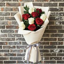 Букет цветов из:  Розы в Масловой