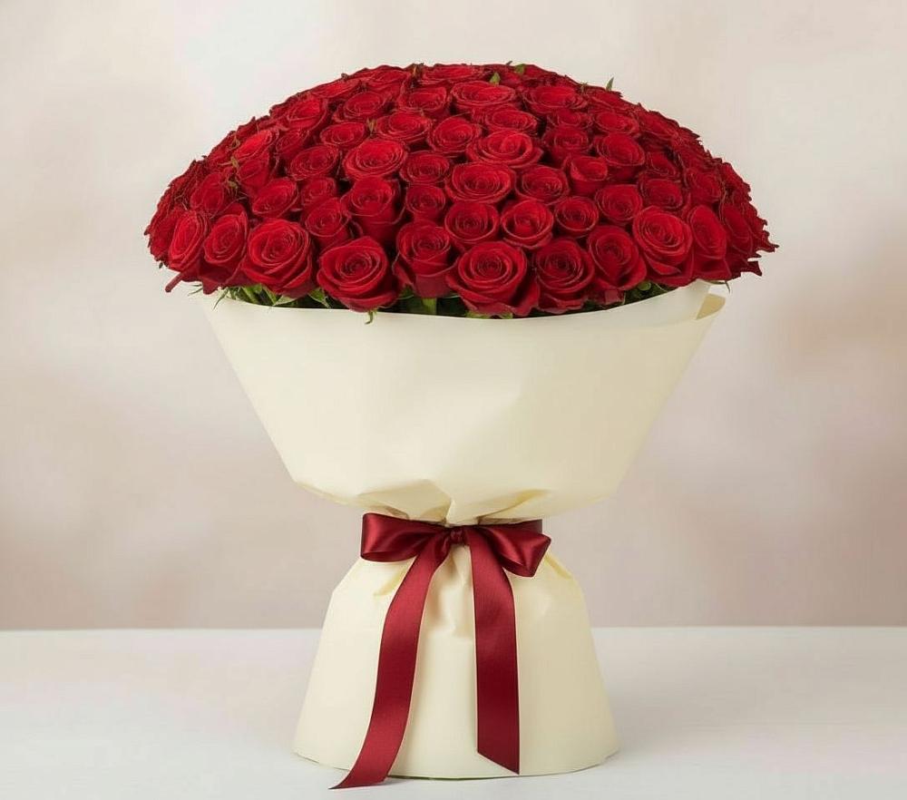 Букет 101 Красная роза Милано в Масловой