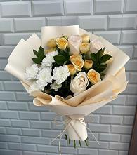 Букет цветов из:  Розы и Хризантемы в Масловой