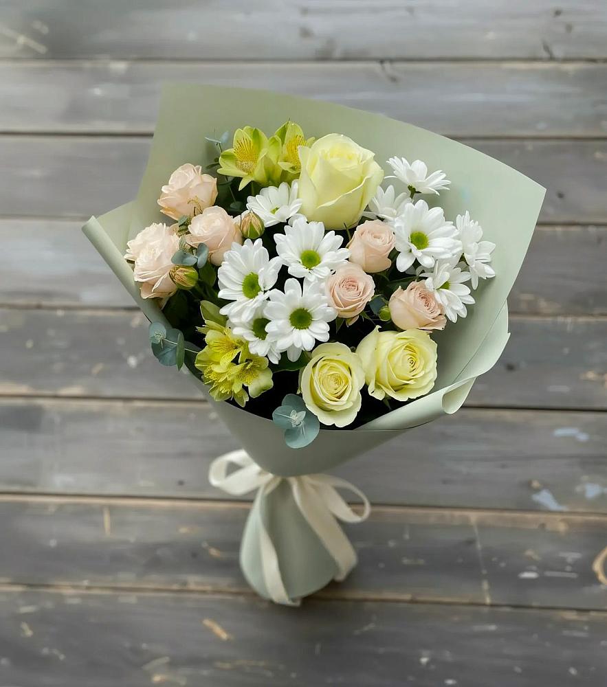 Букет цветов из: Альстромерии, Розы и Хризантемы в Масловой