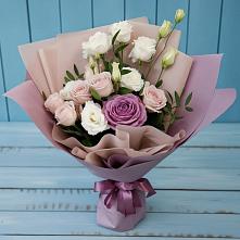 Букет цветов из:  Розы и Лизиантусы #REPLACE_PRED# Масловой