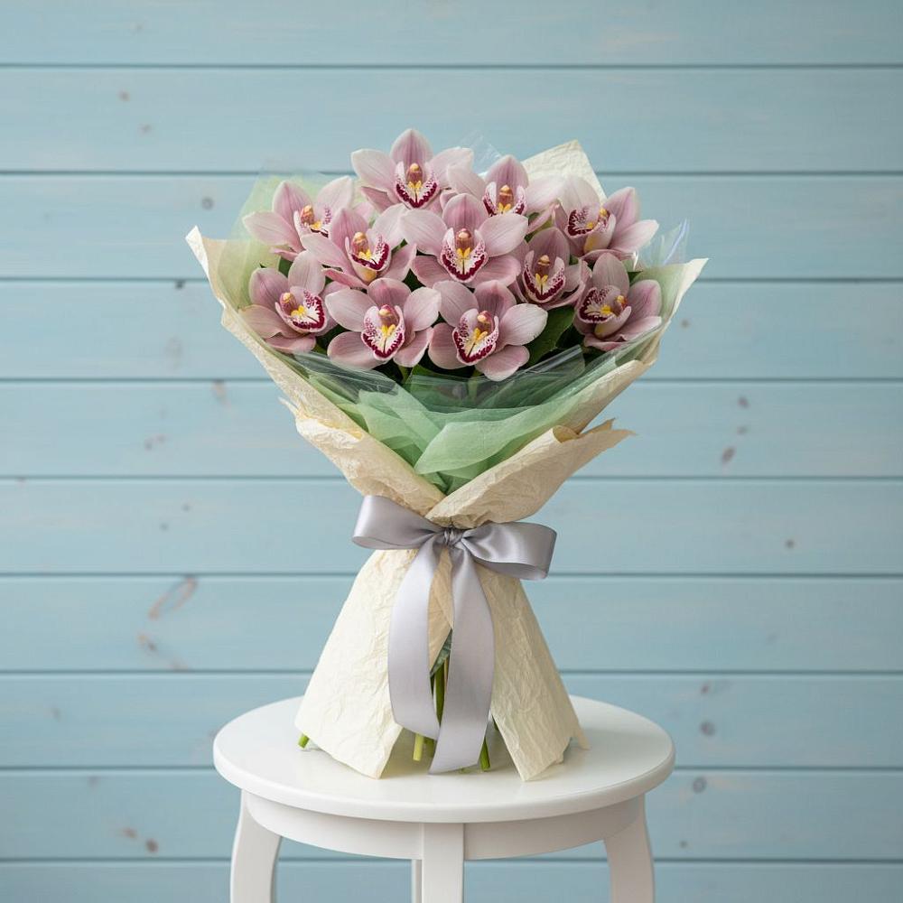 Букет цветов из: Орхидеи и Розы в Масловой