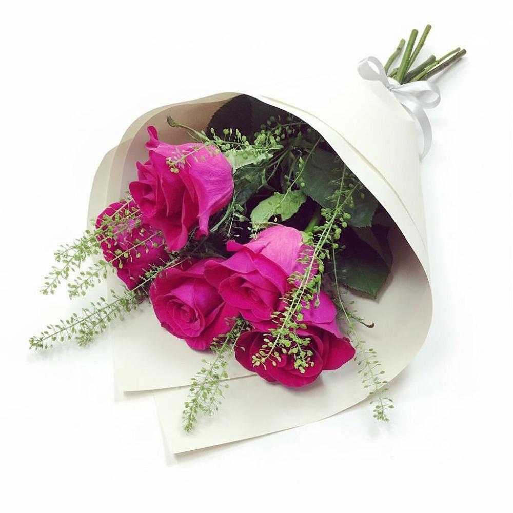 Букет цветов из: Розы в Масловой