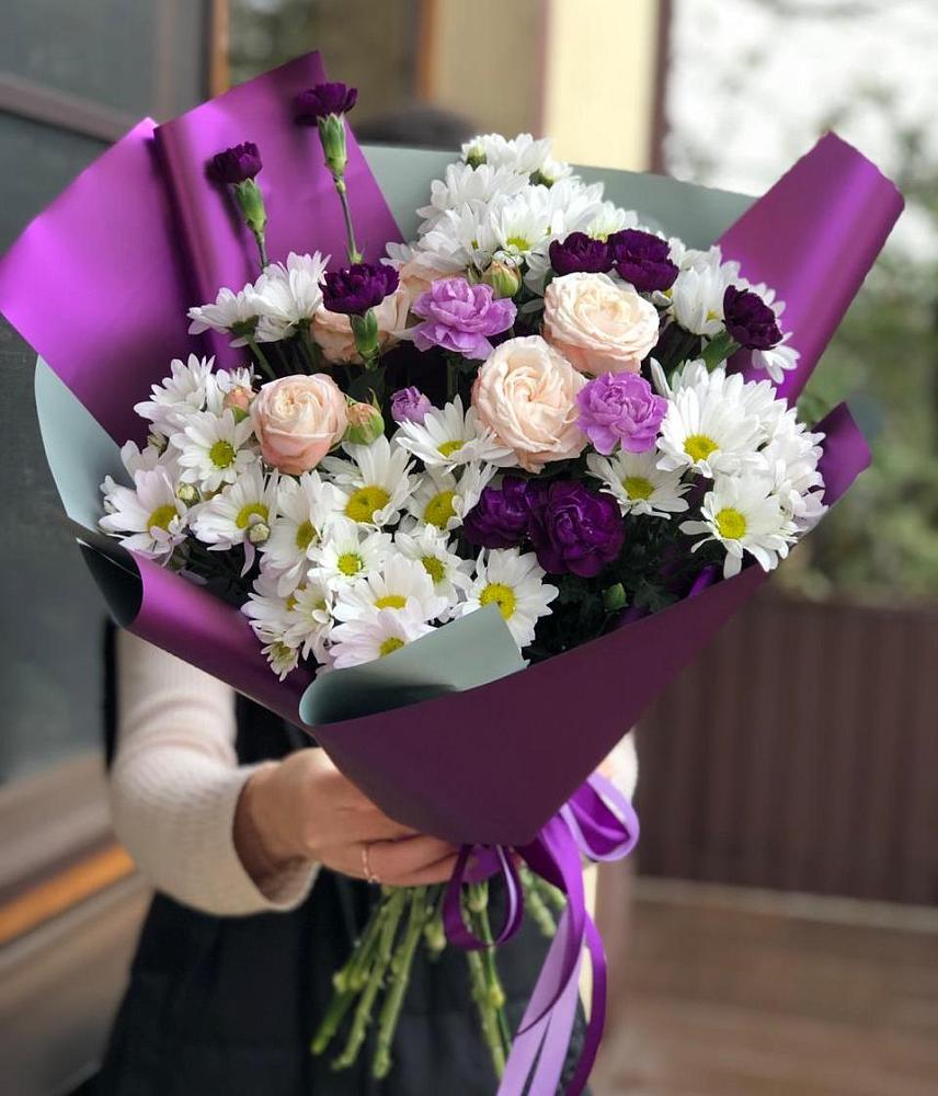 Букет цветов из: Хризантемы, Гвоздики и Розы в Масловой