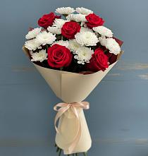 Букет цветов из:  Розы и Хризантемы в Масловой