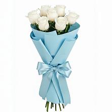 Букет 7 белых роз Проуд в Масловой