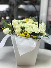 Цветочная композиция из Розы  в Масловой