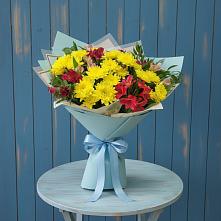 Букет цветов из:  Альстромерии и Хризантемы в Масловой