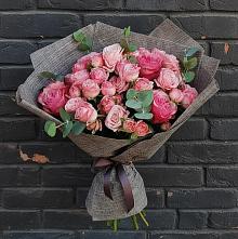 Букет цветов из:  Розы в Масловой