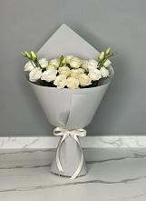 Букет цветов из:  Розы и Лизиантусы в Масловой